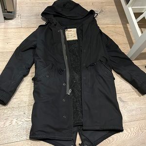 TNA Britannia parka with removable liner and removable faux fur hood trim